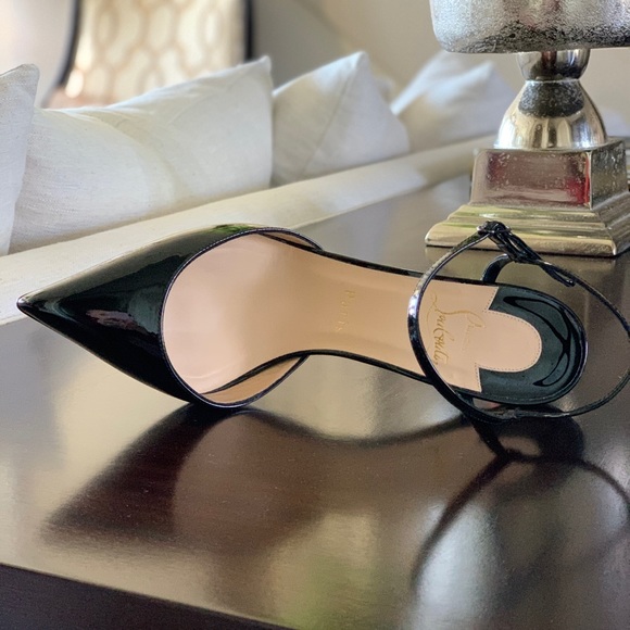 NEW Christian Louboutin ankle strap heels - Picture 4 of 7